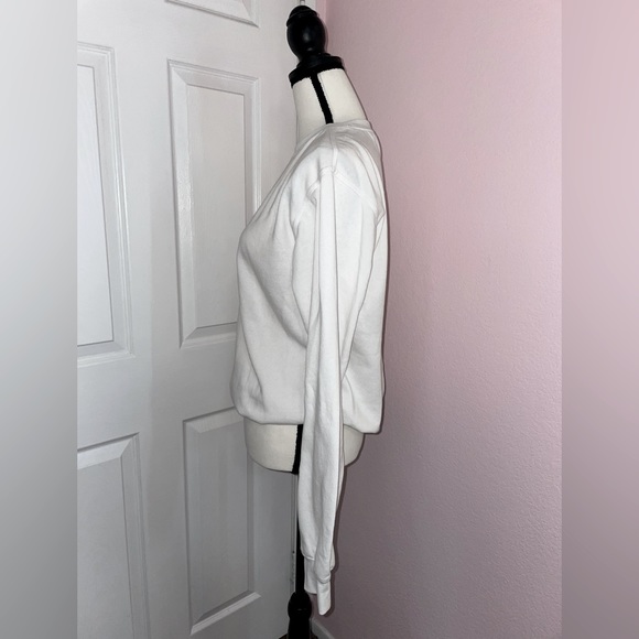 White crew sweater, size M - Picture 2 of 5